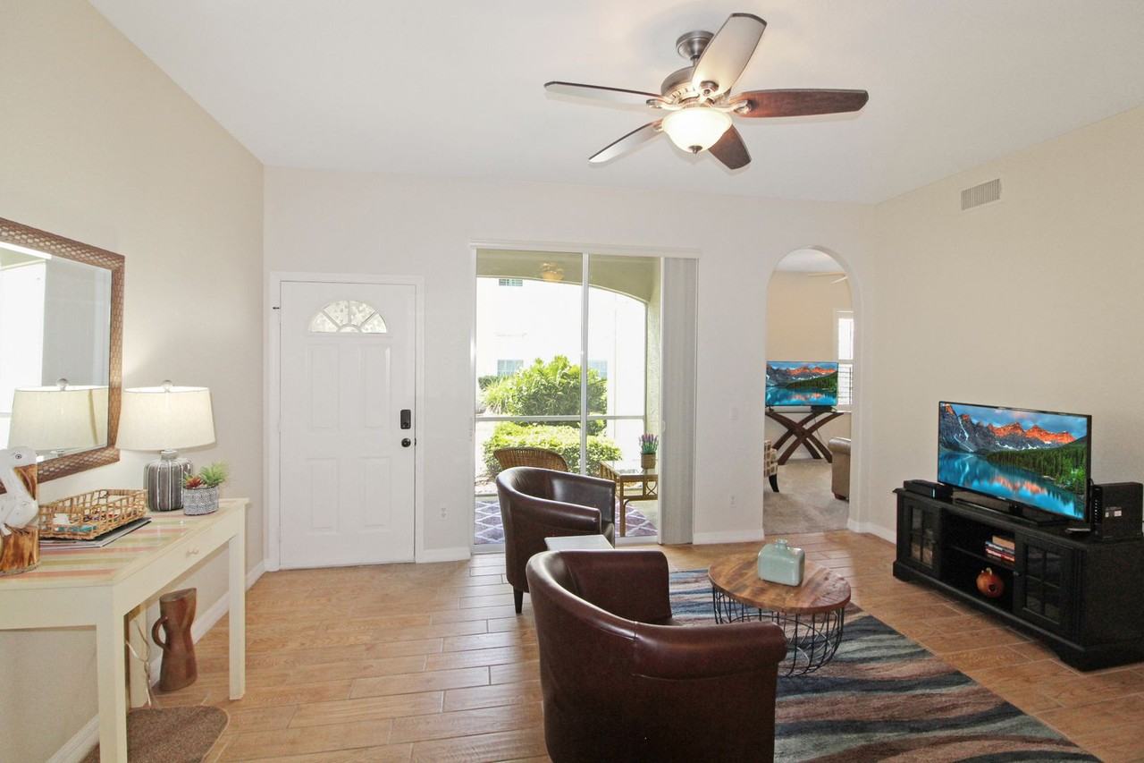 1103 L Pavia Blvd - Photo 4 of 16