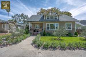 featured image of 160 N Myrtle Ave