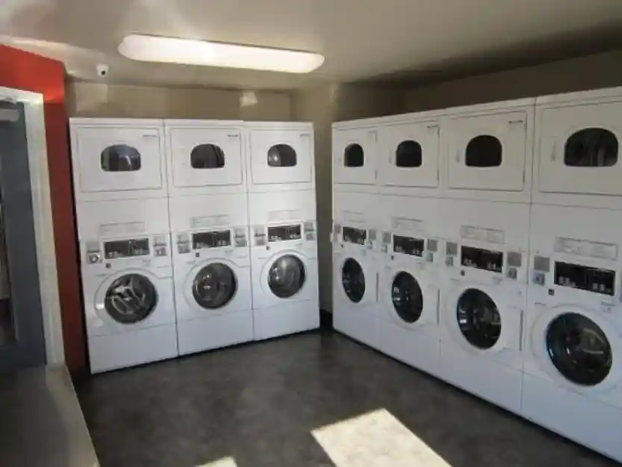 Latitude 44 Apartments - Photo 6 of 48