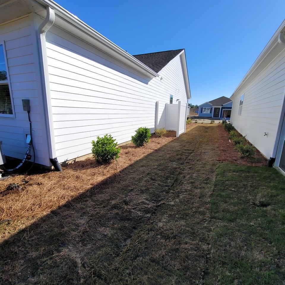 7136 Foxhollow Ln - Photo 2 of 31