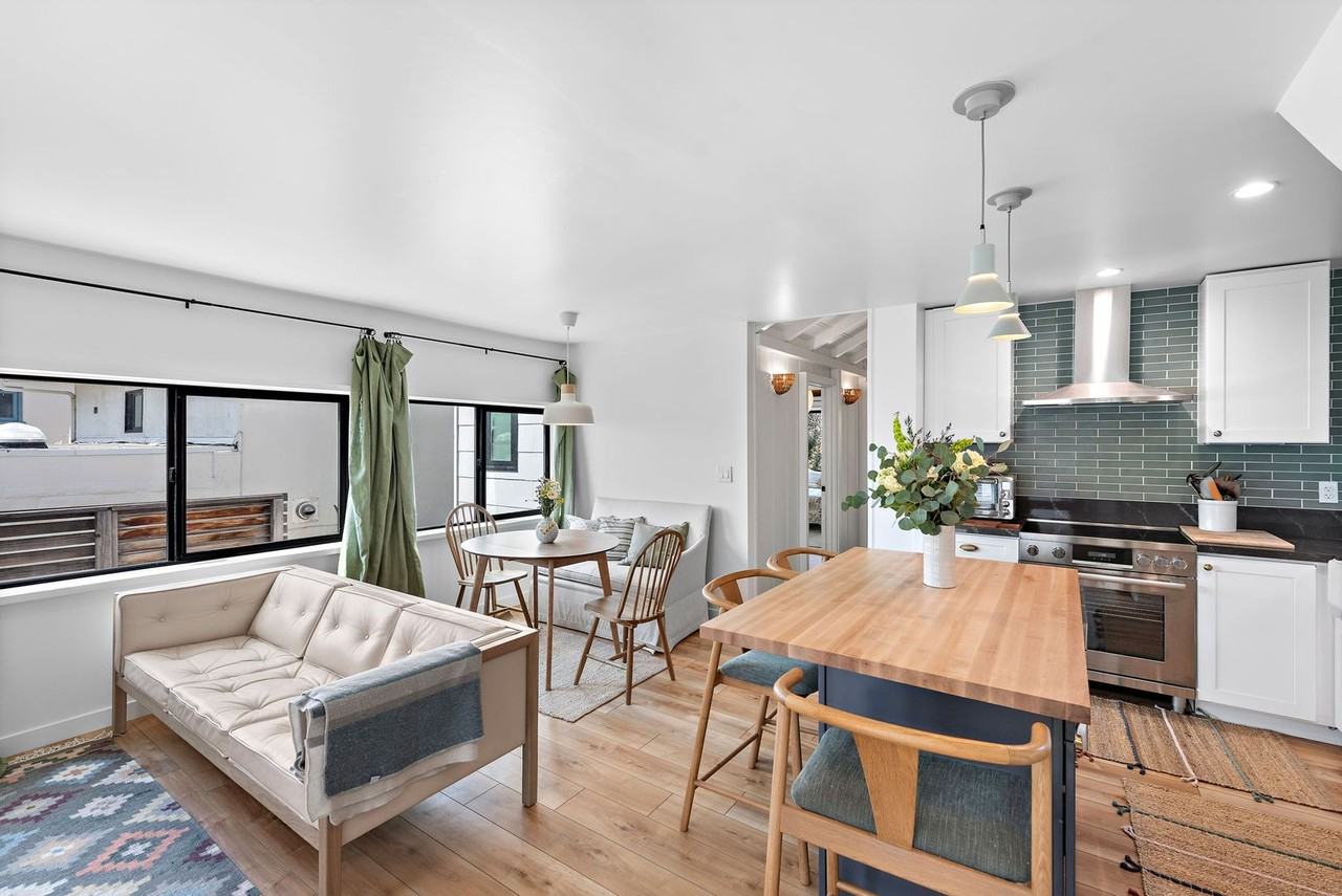 450 Ruby St - Photo 5 of 26