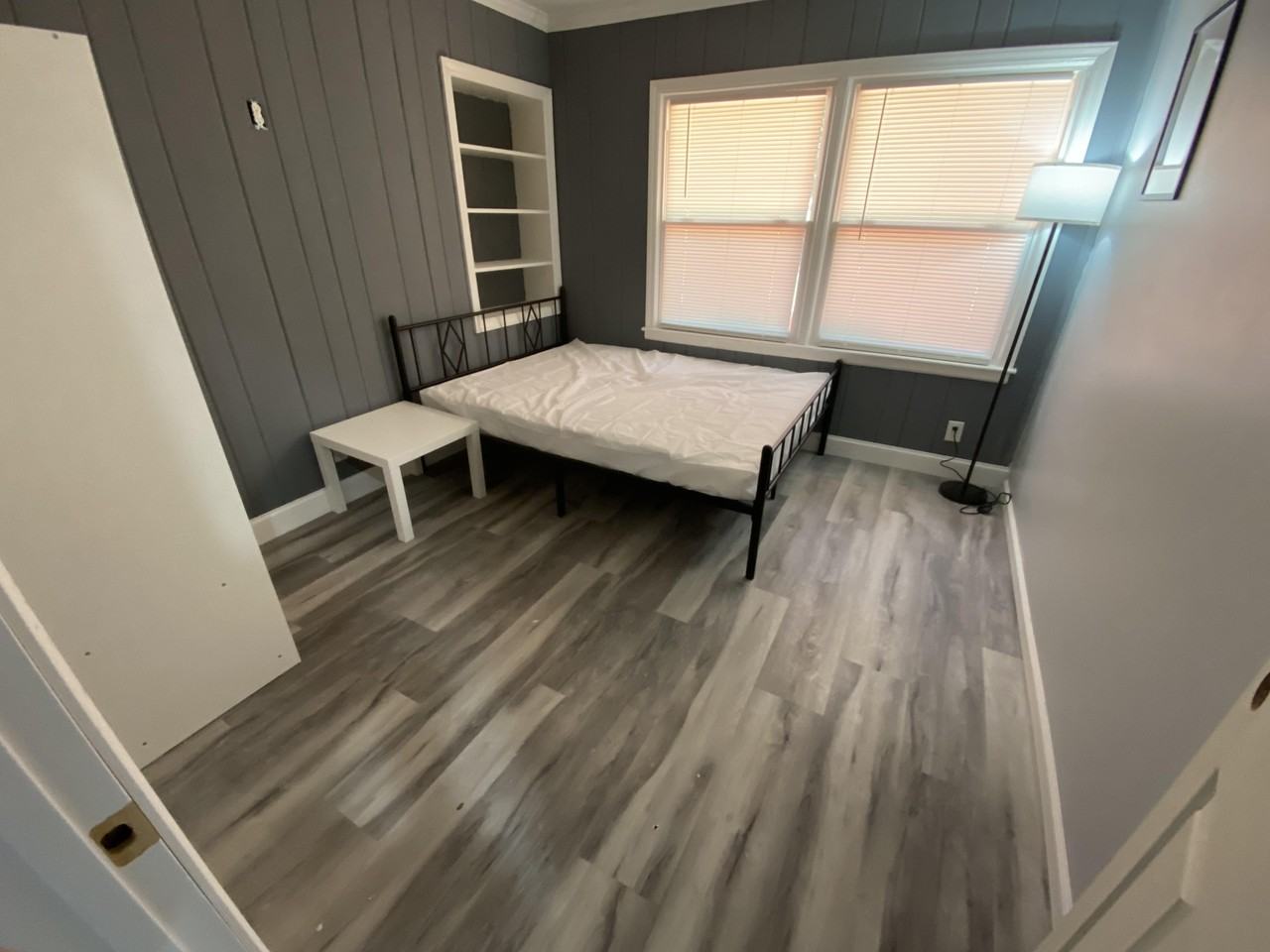 Lynhurst Dr Sw - Photo 2 of 2