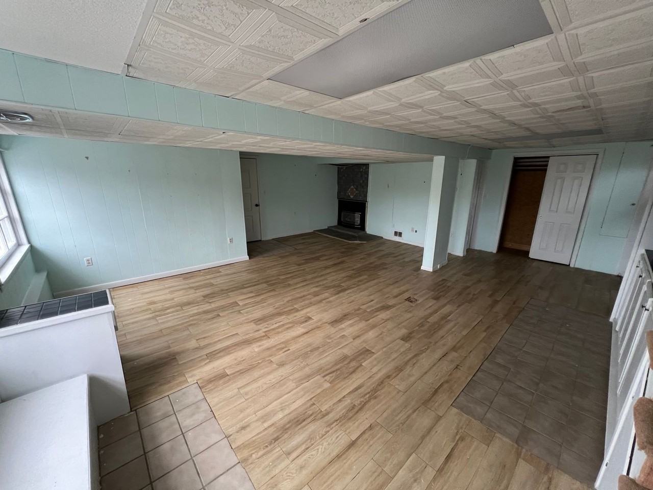 1625 Rita Rd - Photo 2 of 9