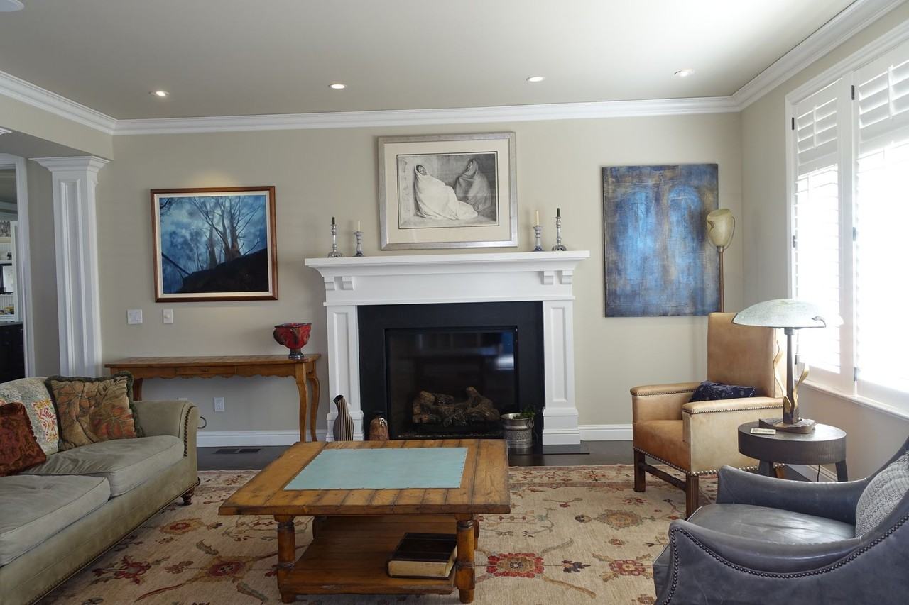 930 San Mateo Dr - Photo 2 of 20