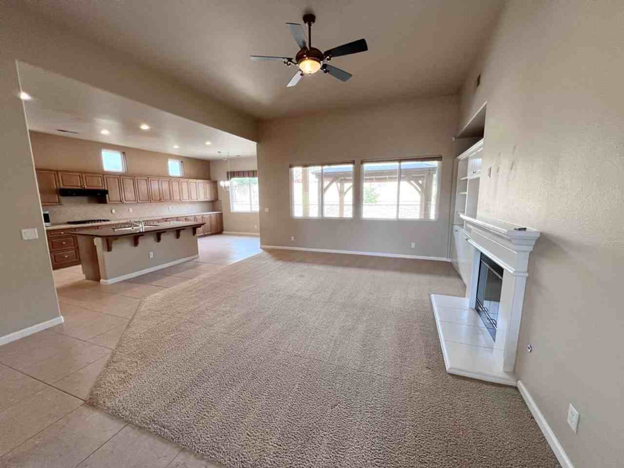 11030 Sawtooth Peak Way - Photo 2 of 23