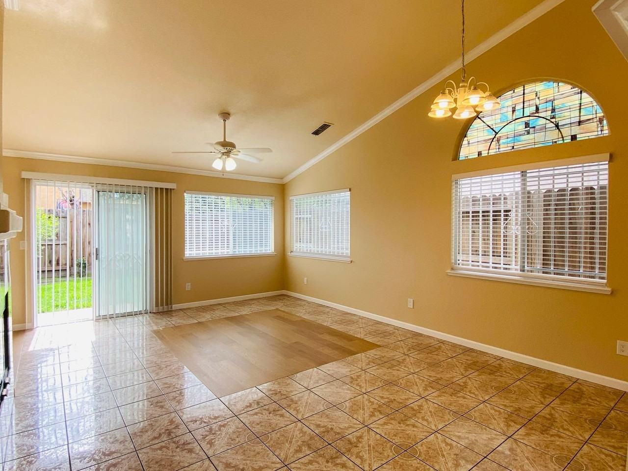 1690 Willow Park Way - Photo 3 of 26