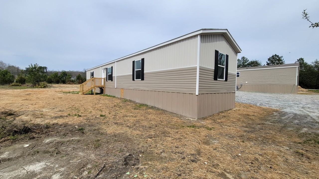 3048 Mount Lebanon Rd - Photo 2 of 16