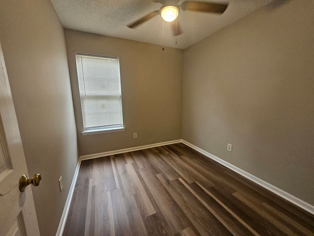 1330 Braveheart Ln - Photo 3 of 27