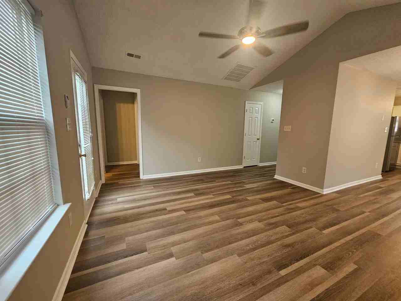 1330 Braveheart Ln - Photo 7 of 27