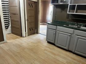 LPP - 406 Davis St, - Photo 1 of 1