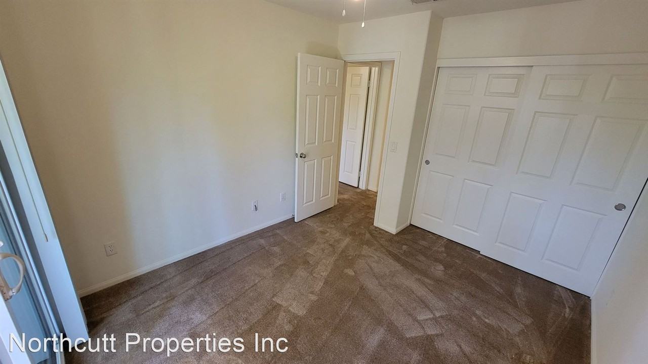 4241 Lowell St. - Photo 2 of 15