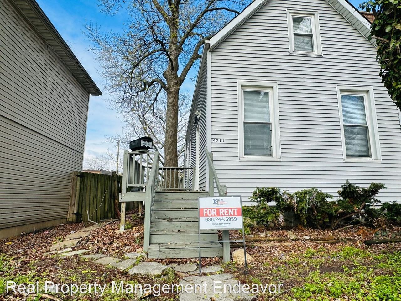 4711 Minnesota Ave - Photo 2 of 15