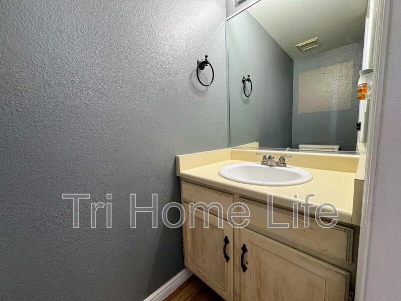 5508 E Prescott Ave - Photo 5 of 26