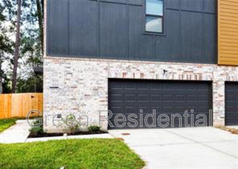 2507 Appian Way #A - Photo 3 of 26