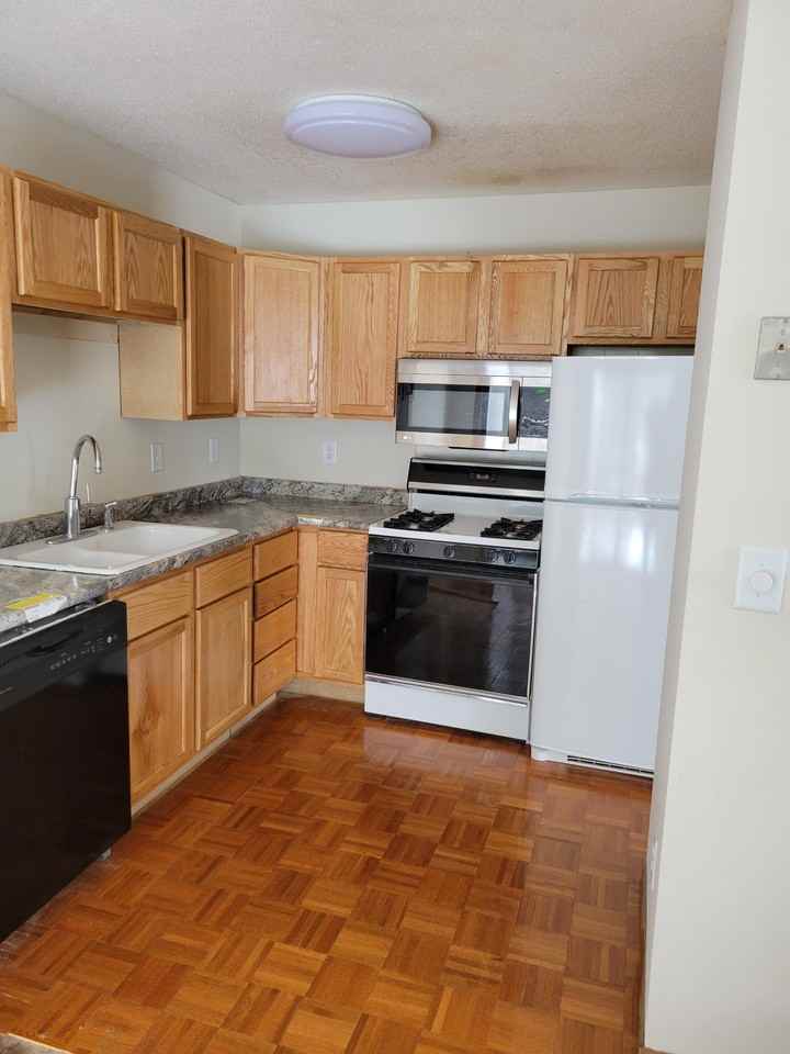 1620 108th Lane Northwest #CR3 - Photo 7 of 20