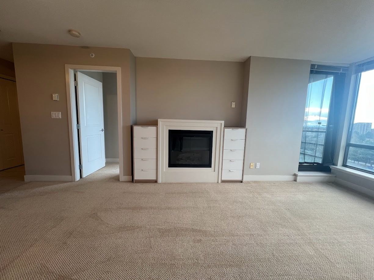 6001 Katsura St - Photo 3 of 10