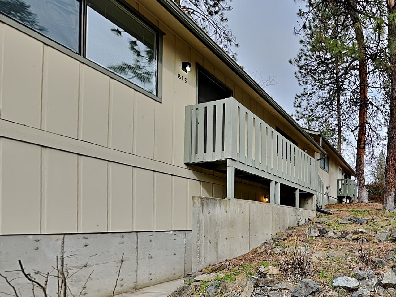 819 E 9th Ave - Photo 2 of 18
