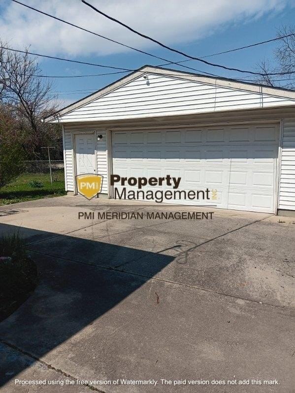 1812 E 34th St - Photo 2 of 10