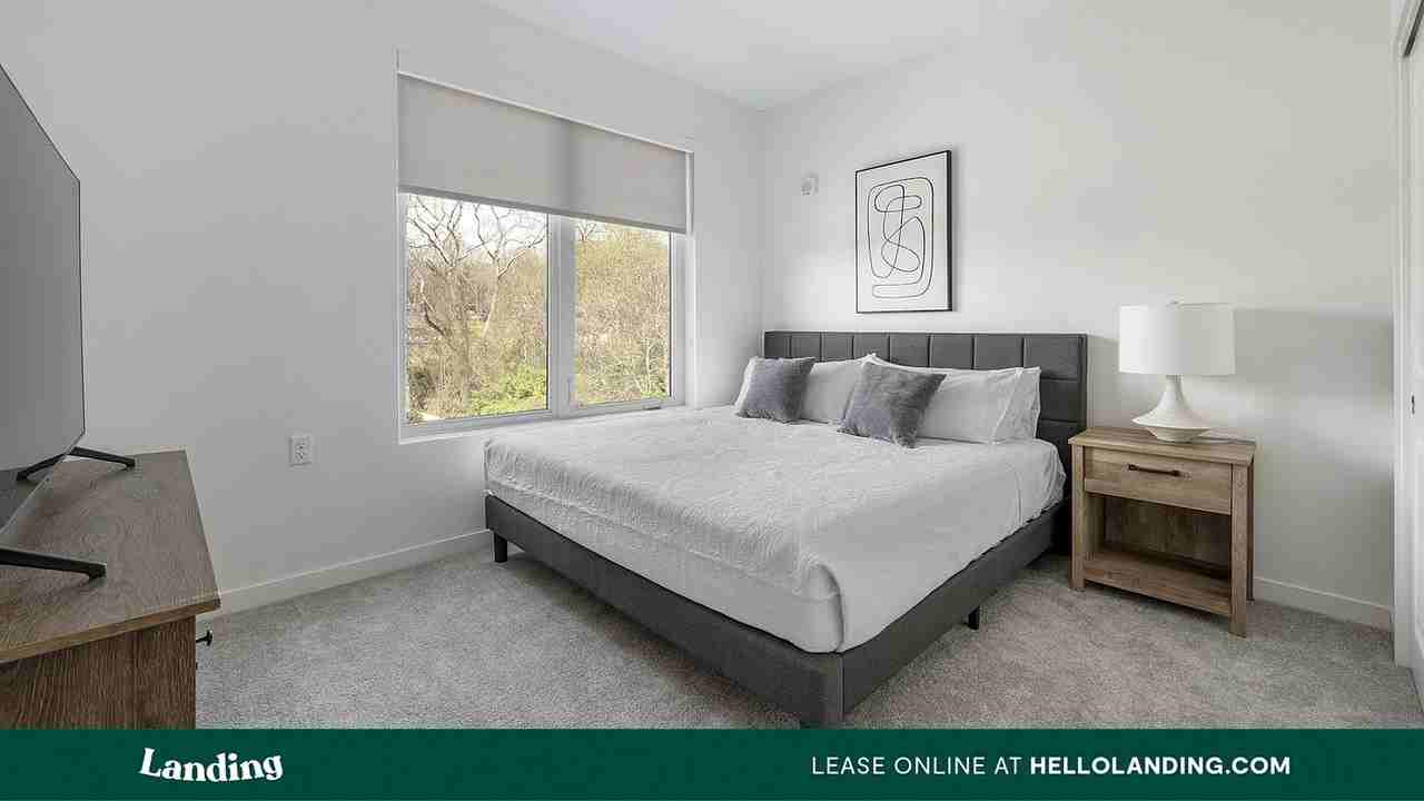 2708 Old Lebanon Rd - Photo 4 of 50