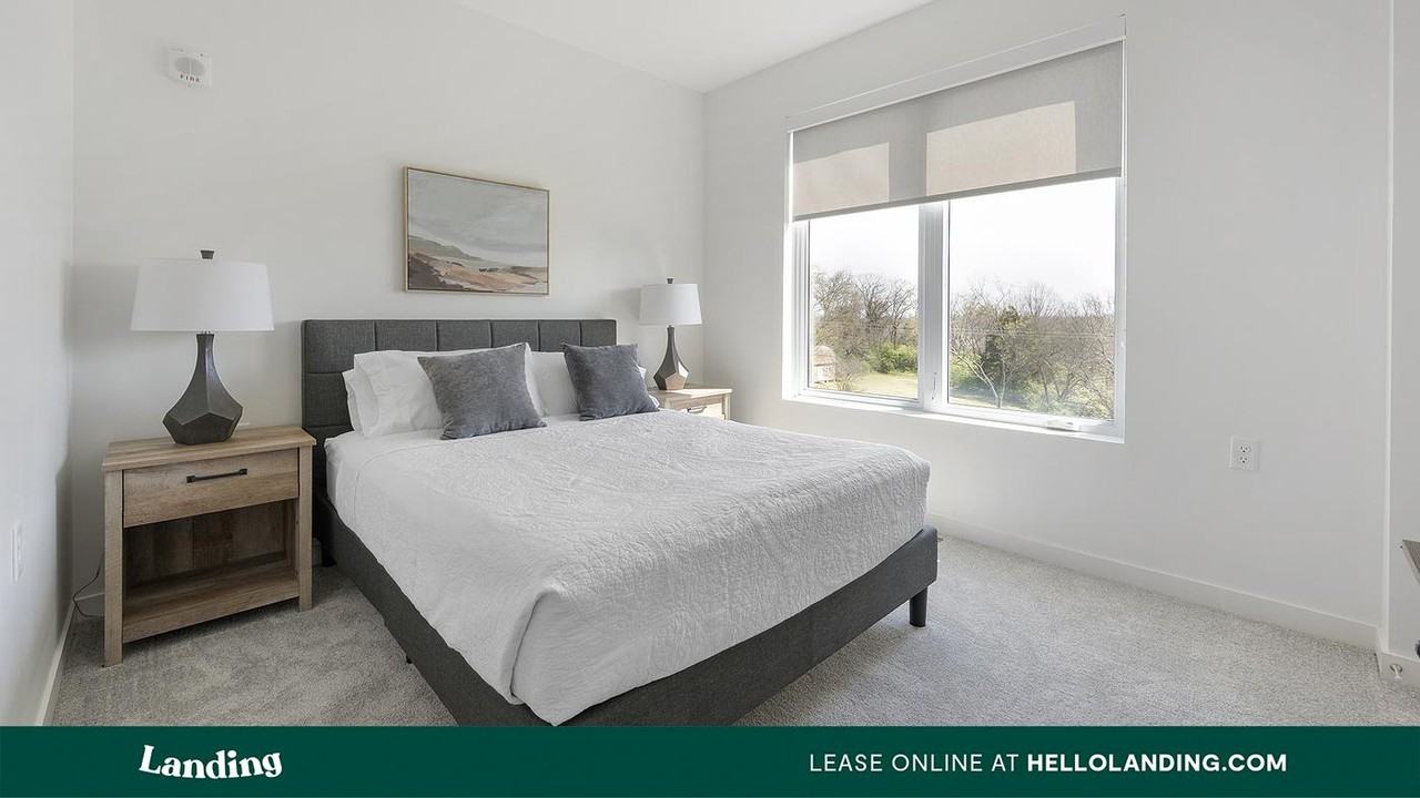 2708 Old Lebanon Rd - Photo 6 of 50