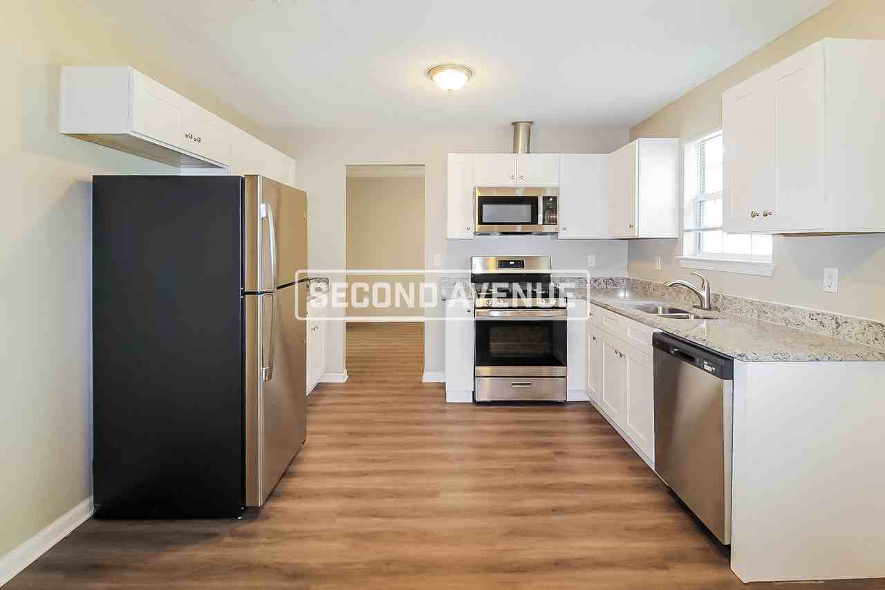 5437 Salem Springs Dr - Photo 3 of 23