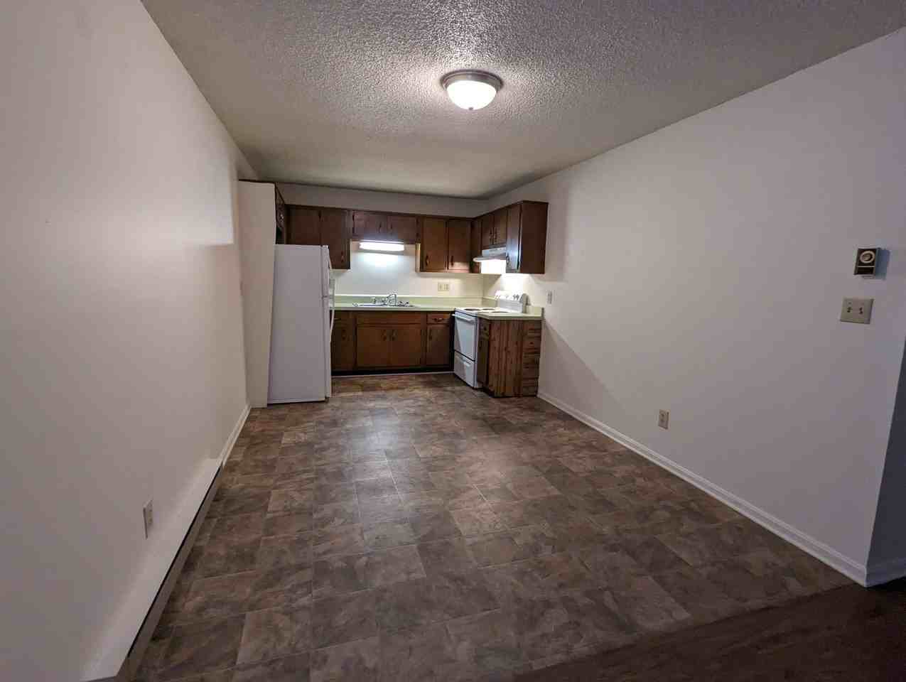 Clover Street I38 - Photo 3 of 7