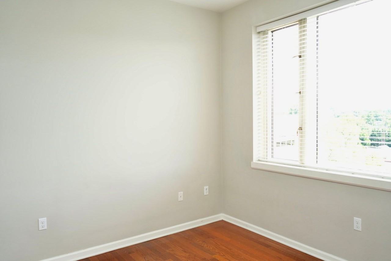 459 Locust Avenue - Photo 2 of 50