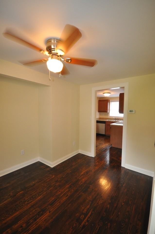 610 Addison Ave - Photo 5 of 19