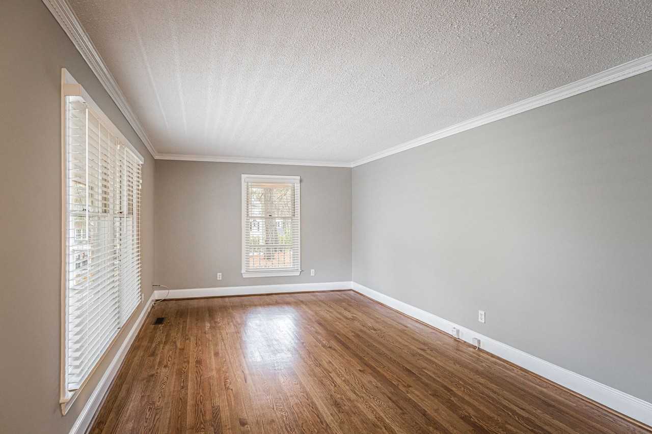 2509 Baytree Dr - Photo 3 of 50