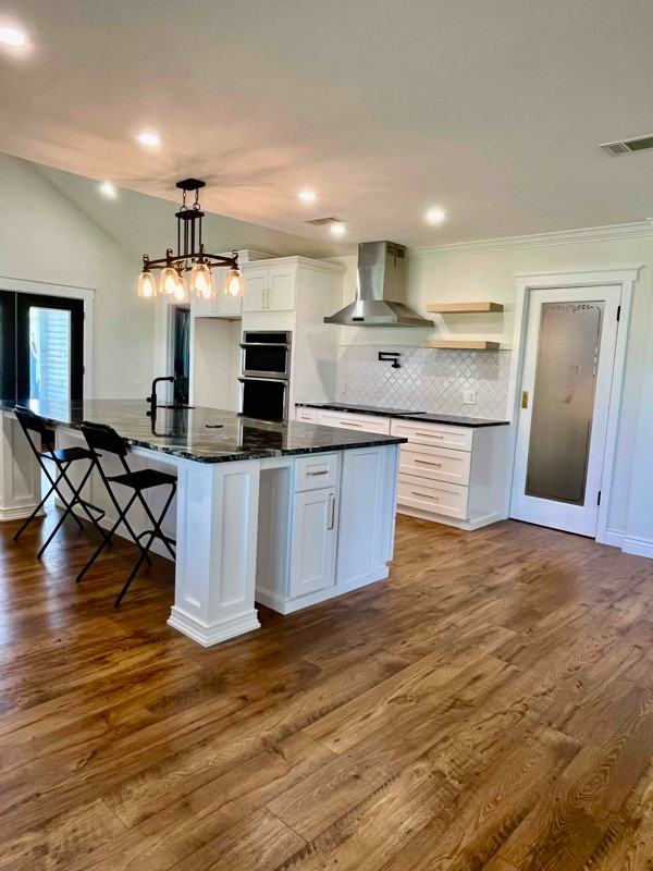 601 East St - Photo 3 of 19