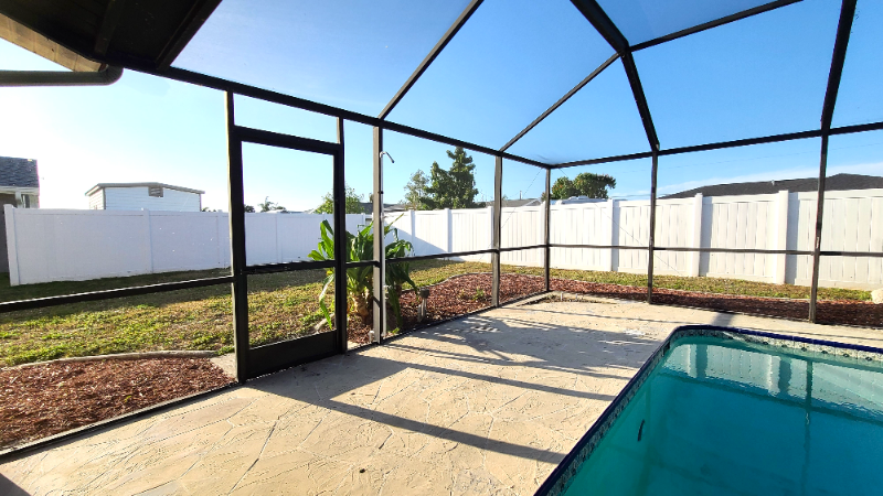 1115 Se 30th Ter - Photo 4 of 41