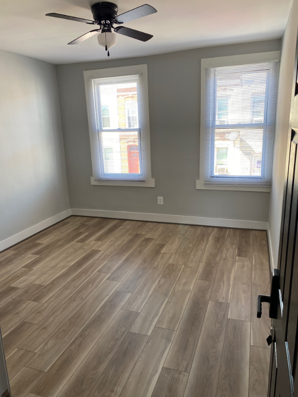 1255 Sargeant St #A - Photo 6 of 8