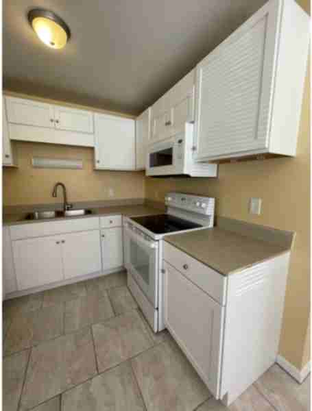 3709 Needles Dr - Photo 3 of 16