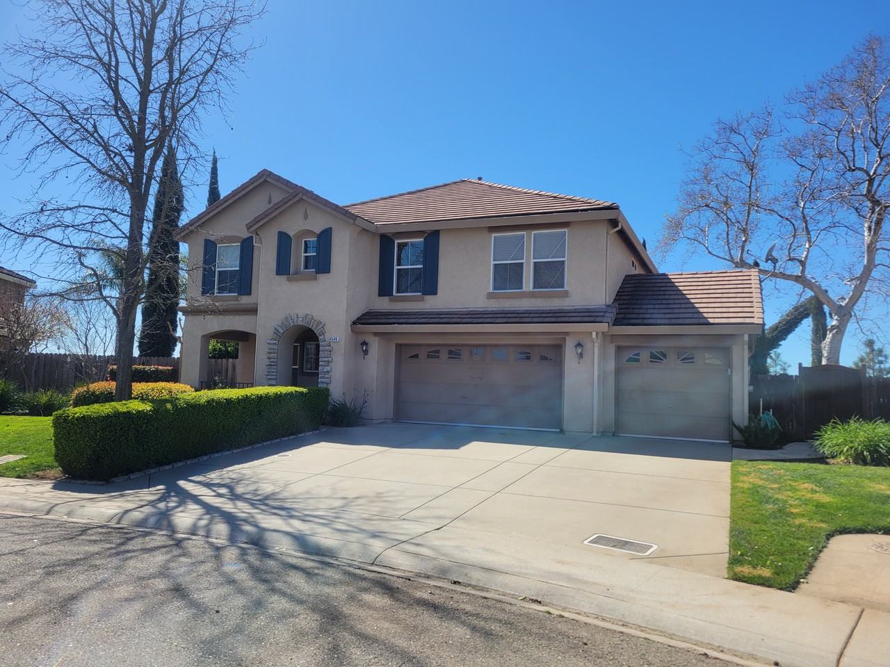 4549 Rosecliff Cir #NA - Photo 2 of 34