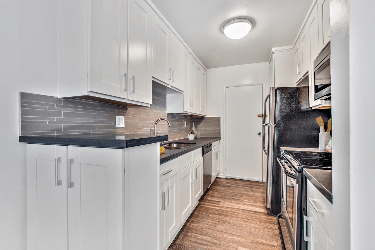 The Amalfi - Photo 6 of 25