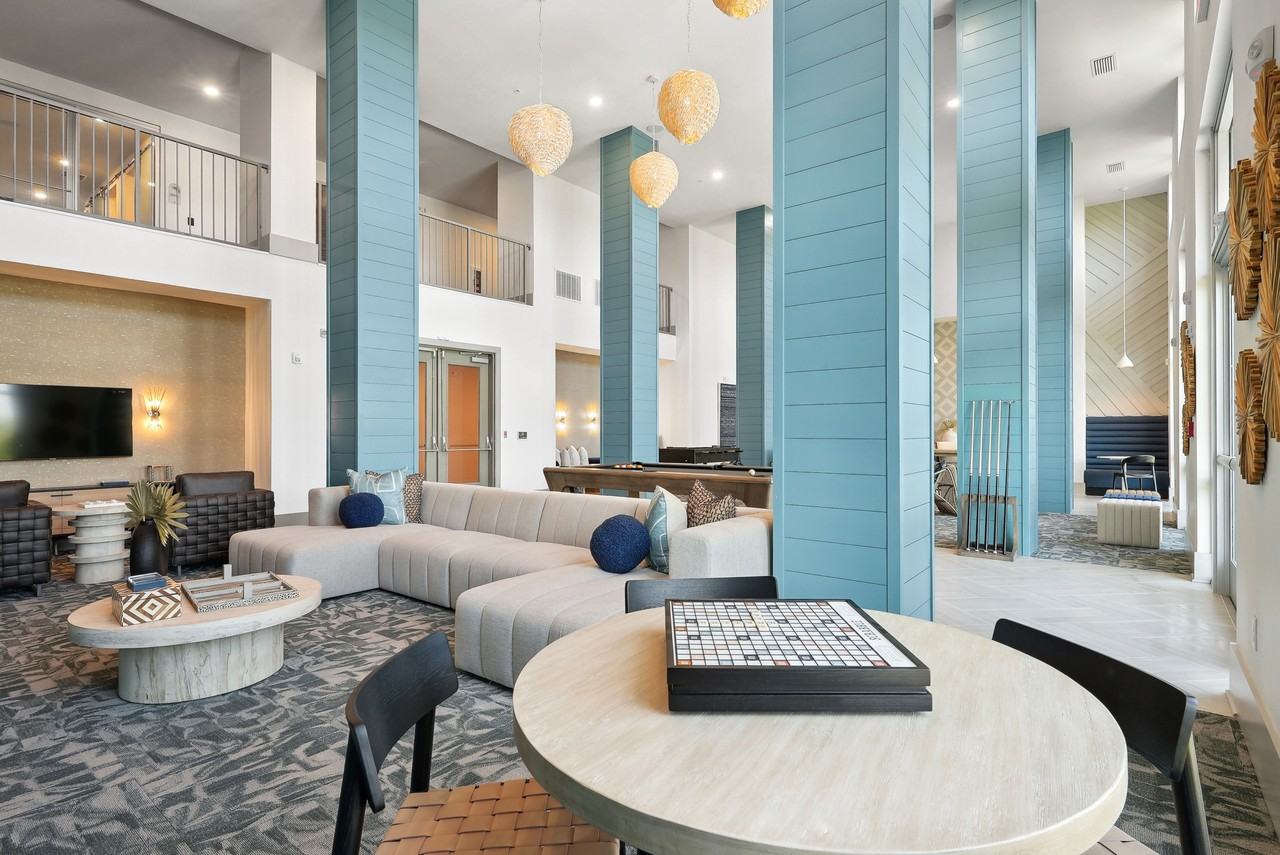 Solay Horizon West - Photo 7 of 30