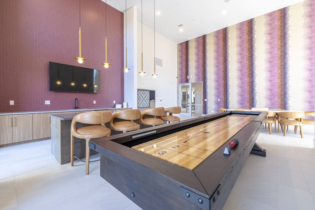 Cendana Olathe - Photo 7 of 28