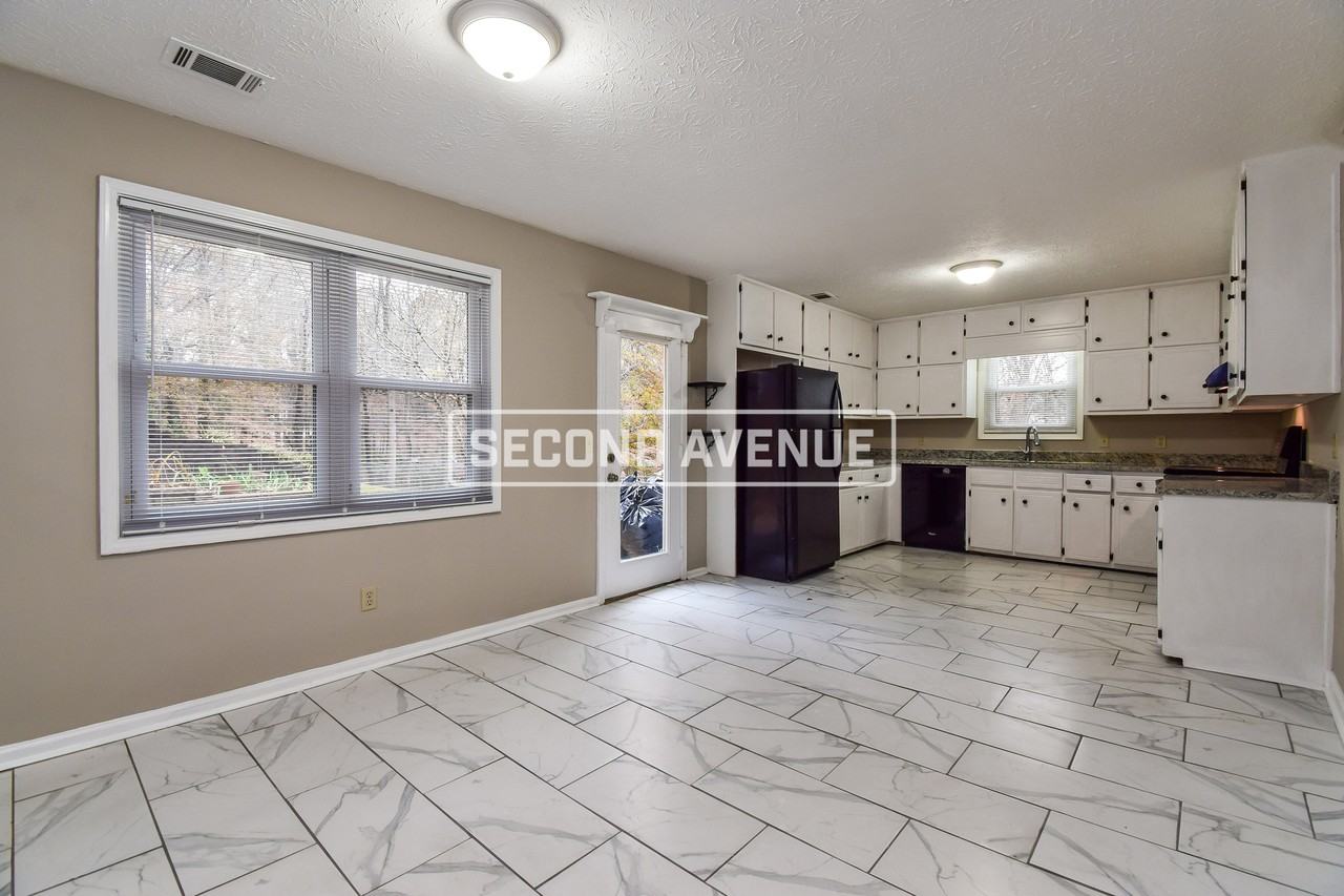 4634 Five Leaves Ct - Photo 5 of 27