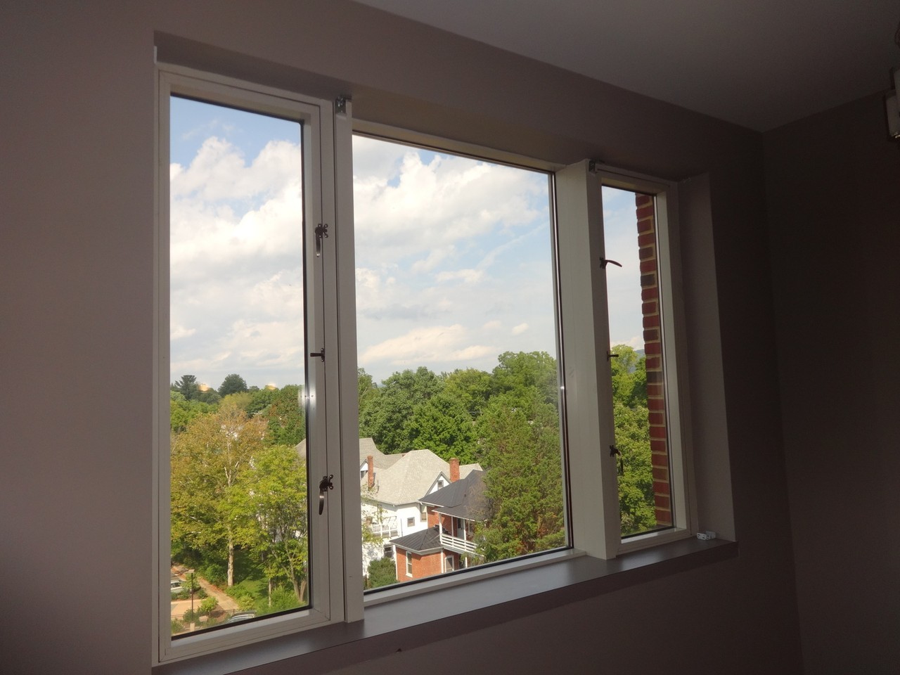 459 Locust Avenue - Photo 2 of 50