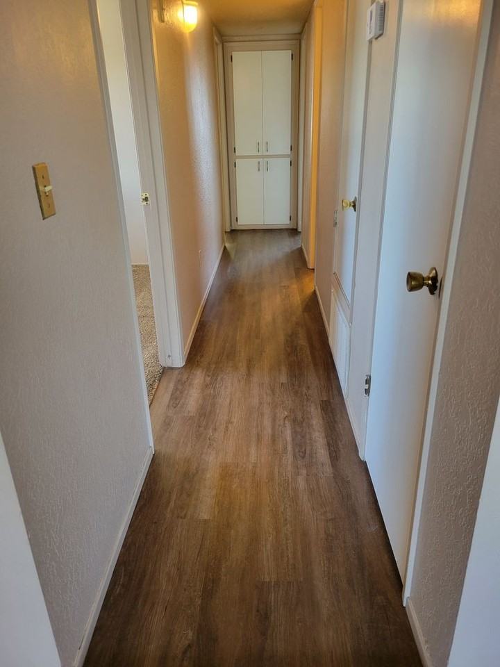 811 Gerry Ln - Photo 5 of 12