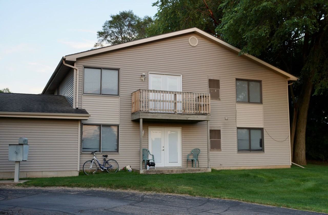 Brittney Woods Apartments - Photo 7 of 31