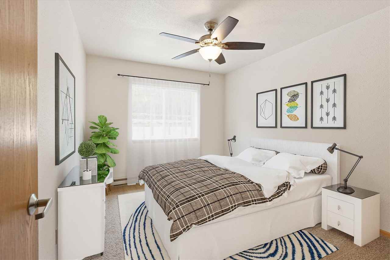 CDDJ Investments LLC (Ridge Pointe Apartments) - Photo 2 of 5