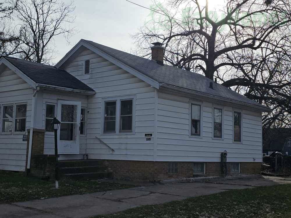 824 West Mac Queen Avenue - Photo 7 of 9