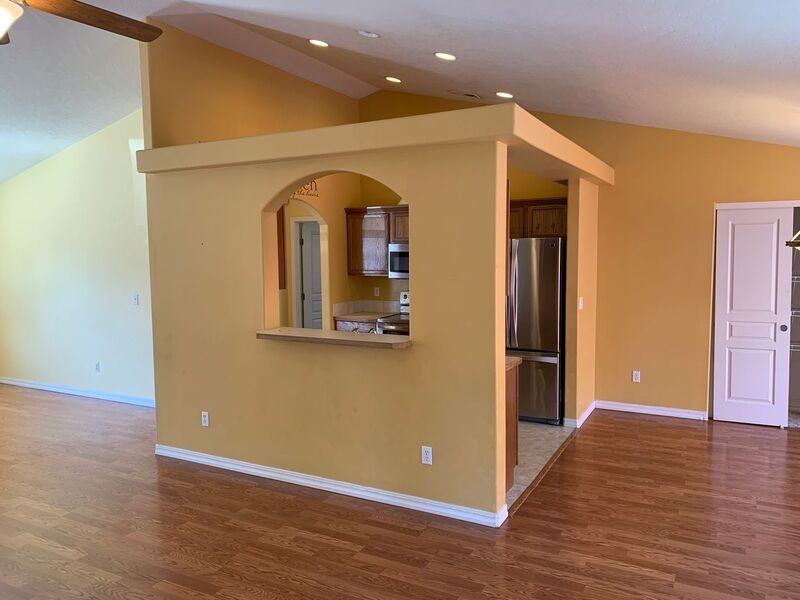 5708 Ochoco Ln - Photo 5 of 19