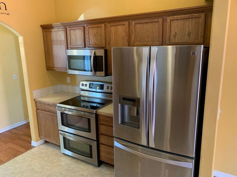 5708 Ochoco Ln - Photo 7 of 19