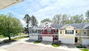 featured image of 2004 63rd St #5