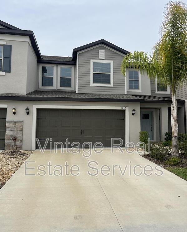 1712 Roseville St - Photo 2 of 30