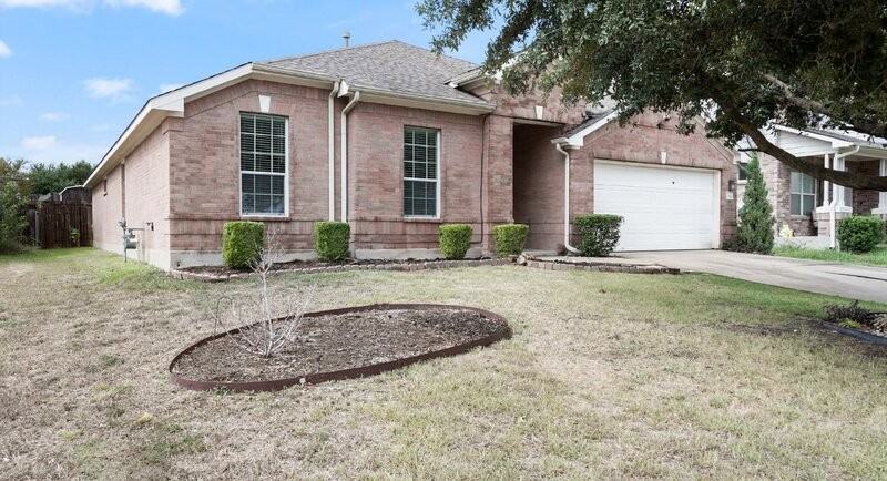 11716 Dunblane Way - Photo 3 of 32