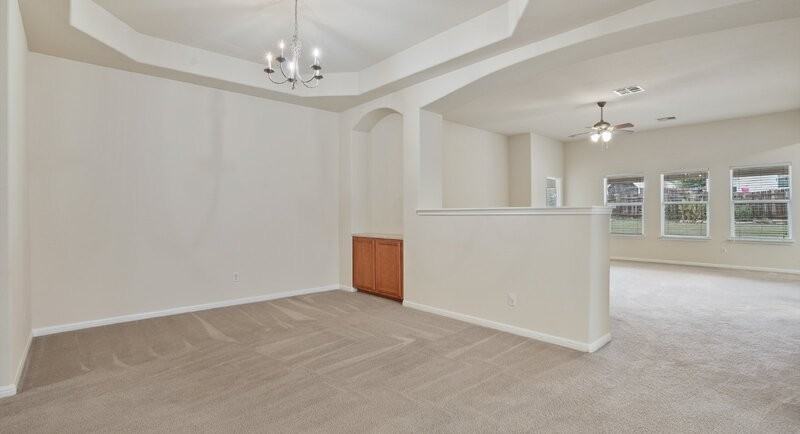 11716 Dunblane Way - Photo 6 of 32