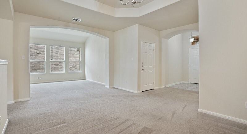11716 Dunblane Way - Photo 7 of 32